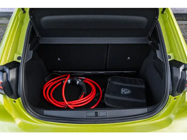 Peugeot e-208 EV Style 50 kWh 2024 Elektrisch 32