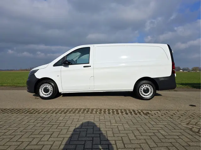 Mercedes-Benz Vito 114 CDI L2 H1 2022 Diesel 2
