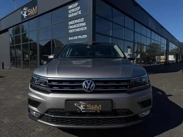Volkswagen Tiguan 2.0 TSI 4Motion Highline 2016 Benzine 42