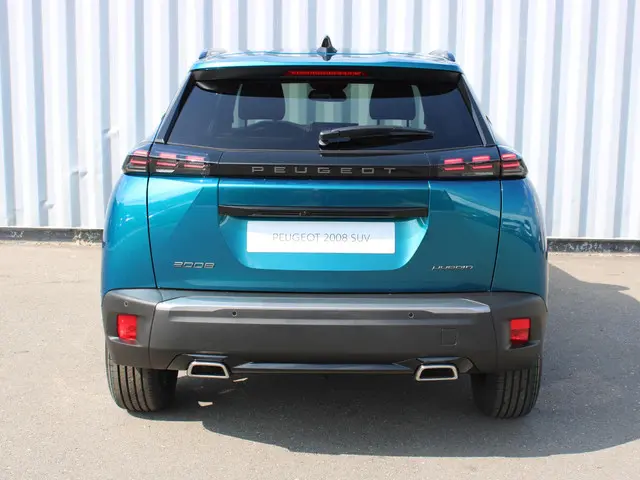 Peugeot 2008 1.2 Hybrid 145 Allure 2025 Hybride Benzine 6