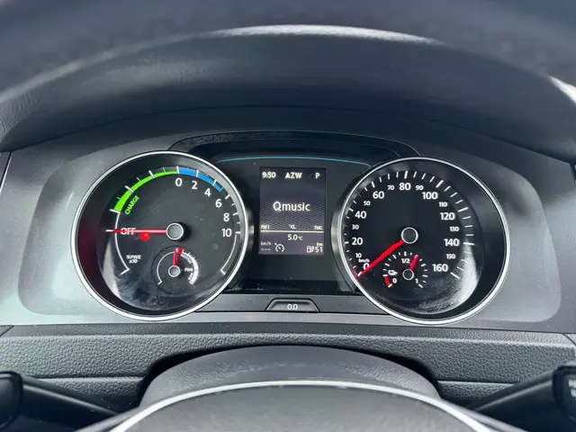 Volkswagen e-Golf E-Golf 2015 Elektrisch 8