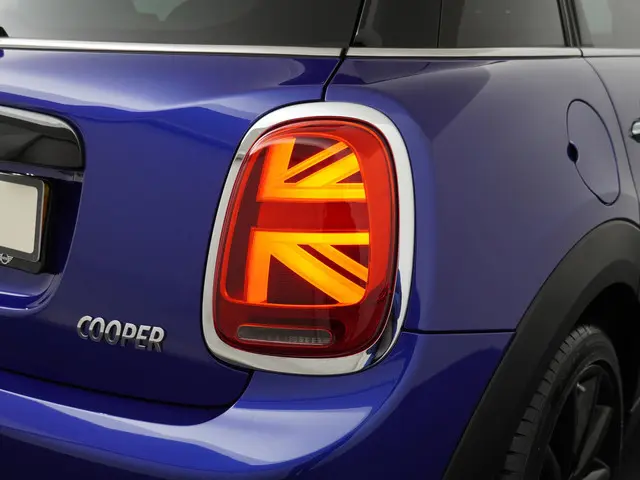 MINI 5-Deurs Cooper 2020 Benzine 27