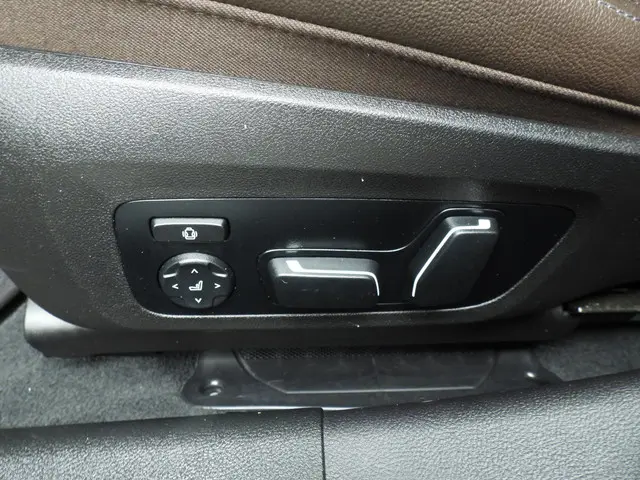 BMW 3 Serie Sedan 318i 2024 Benzine 20