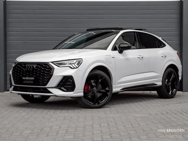 Audi Q3 Sportback 45 TFSI e S-Line 2022 Hybride Benzine