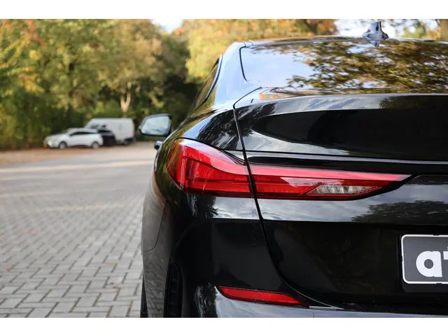 BMW 2 Serie Gran Coupé 218i Gran Coupe 2023 Benzine 7