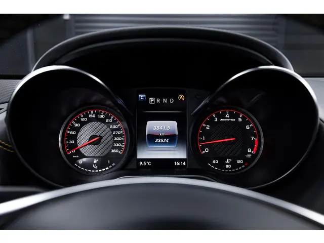 Mercedes-Benz AMG GT 4.0 S 2015 Benzine 4