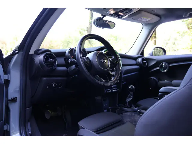 MINI One Mini 1.2 Chili Business 2017 Benzine 18