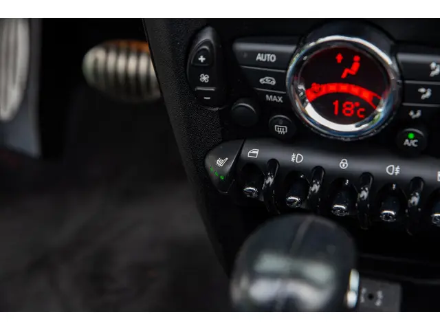 MINI Roadster Mini 2.0 Cooper SD Chili 2013 Diesel 16