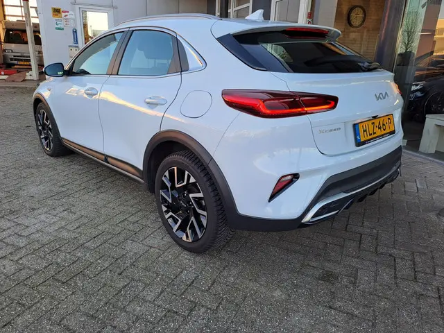 Kia XCeed 1.5 T-GDi GT-Line NIEUWSTAAT 2024 Benzine 3