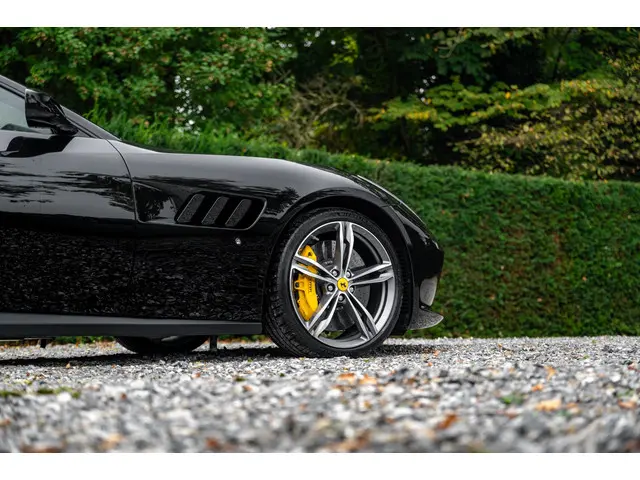 Ferrari GTC4Lusso 6.3 V12 2016 Benzine 32