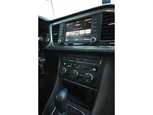 SEAT Leon ST 1.4 EcoTSI FR Automaat 2016 Benzine 19