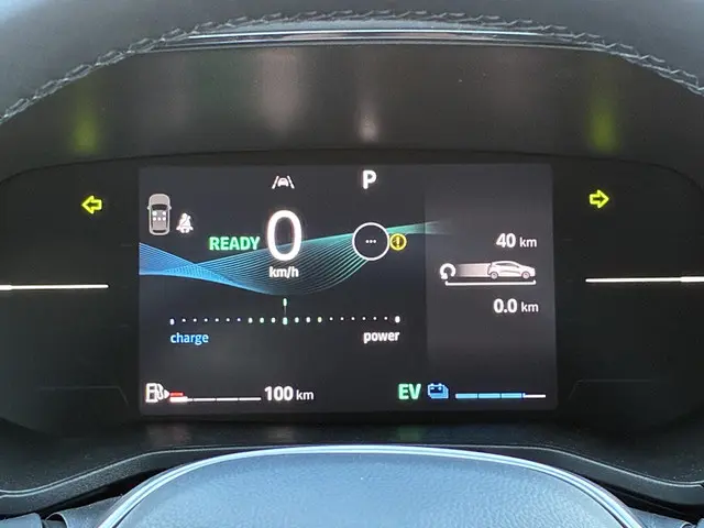 Mitsubishi Colt 1.6 HEV Intense 2026 Hybride Benzine 13