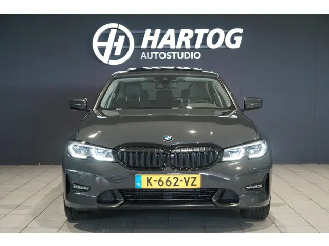 BMW 3 Serie 318i High Executive 2021 Benzine 5