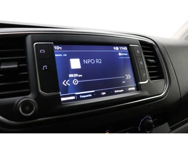 Peugeot Expert 2.0 BlueHDI Standard Premium 2020 Diesel 19