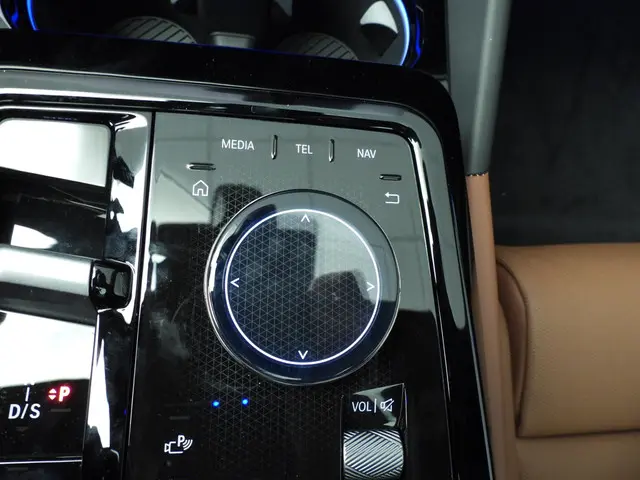 BMW 5 Serie Touring 530e 2025 Hybride Benzine 30