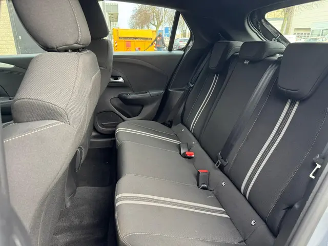 Opel Corsa 1.2 GS Line 2025 Benzine 12