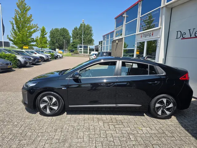 Hyundai IONIQ 1.6 GDi i-Motion 2018 Hybride Benzine 5