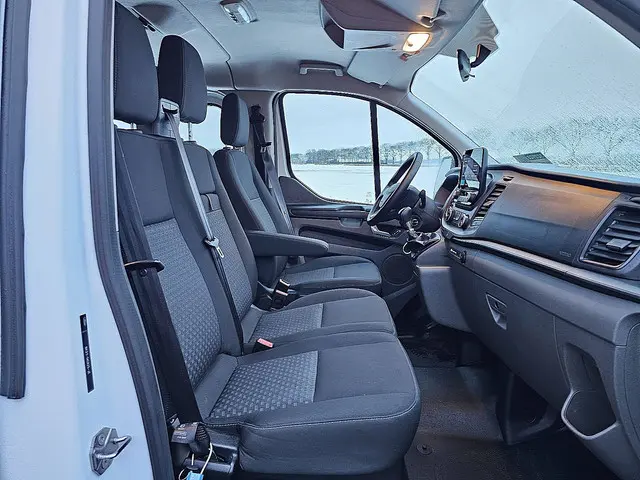 Ford Transit Custom 2.0 2023 Diesel 7