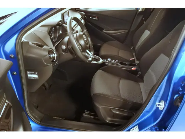 Mazda 2 1.5 90pk Automaat Sportsline 2019 Benzine 10