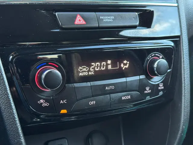 Suzuki Vitara 1.4 S 2016 Benzine 16