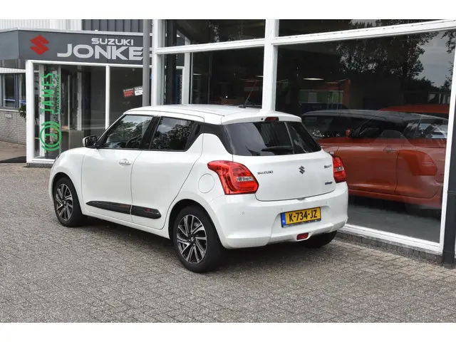 Suzuki Swift 1.2 Style Smart Hybrid 2021 Hybride Benzine 3
