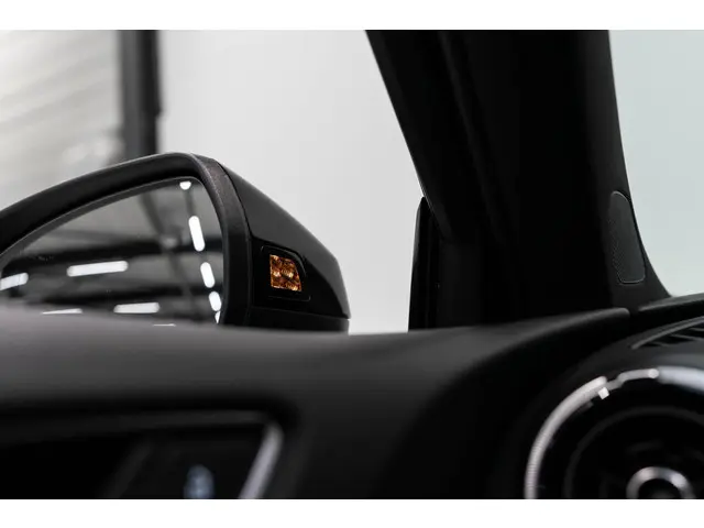 Audi S3 2.0 TFSI S3 quattro Pano B&O Camera 2017 Benzine 39