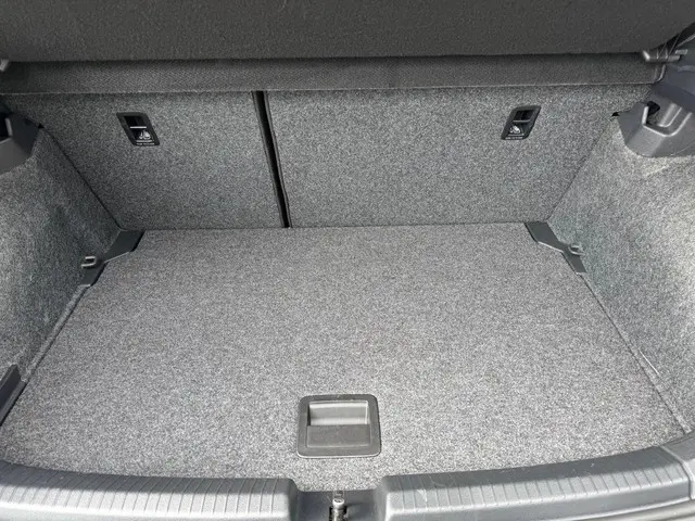 Volkswagen Polo 1.0 TSI Comfortline 2019 Benzine 29