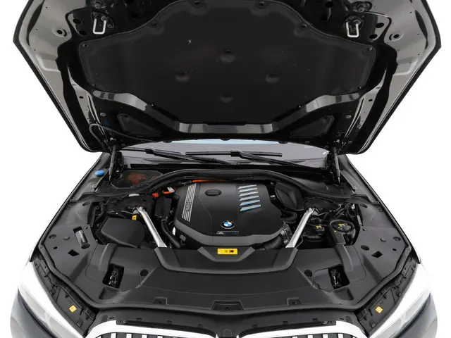 BMW 7 Serie 745e High Executive 2022 Hybride Benzine 34