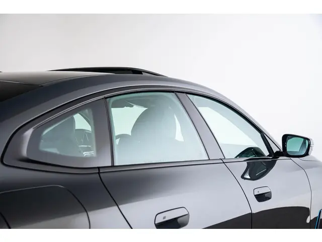 BMW i4 eDrive40 84 kWh 2023 Elektrisch 23