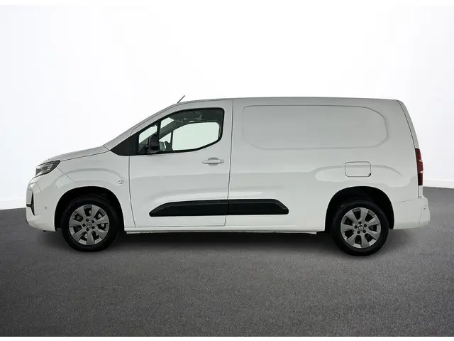 Opel Combo 1.5 BlueHDi 130 S&S L2 2024 Diesel 2