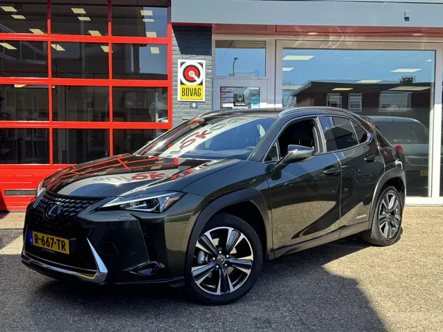 Lexus UX 250h Preference Line 2022 Hybride Benzine 4