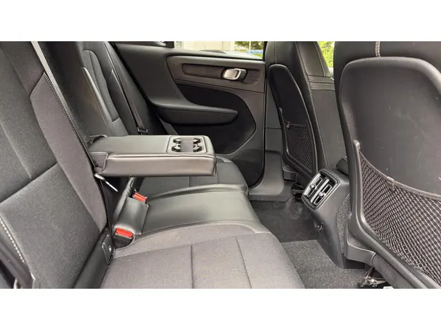 Volvo XC40 1.5 T3 2018 Benzine 13