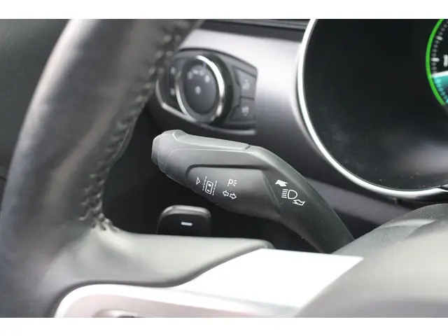 Ford Mustang Convertible 5.0 V8 GT 2022 Benzine 31