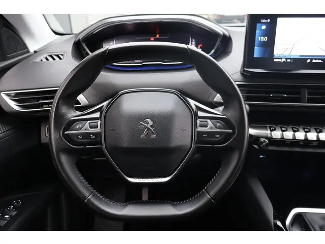 Peugeot 5008 1.2 Active 2021 Benzine 23