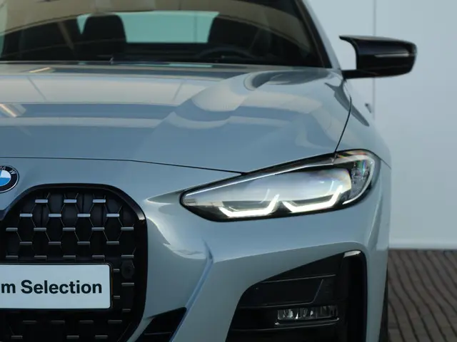 BMW 4 Serie Cabrio 420i High Executive 2024 Benzine 6