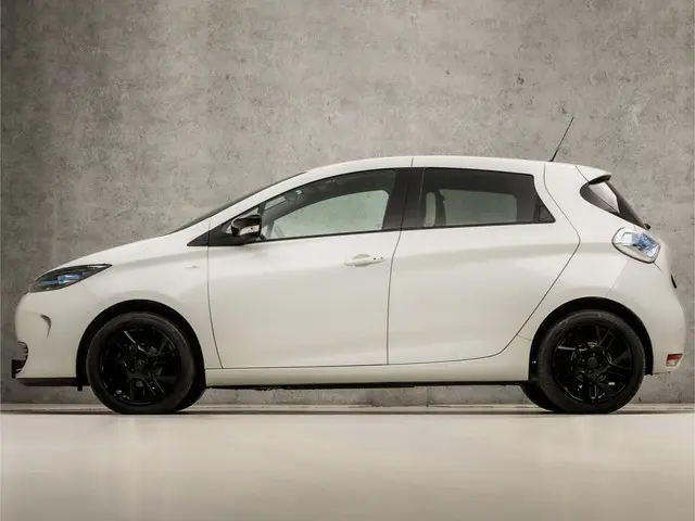 Renault ZOE R90 Bose Luxury 41 kWh 2019 Elektrisch 2