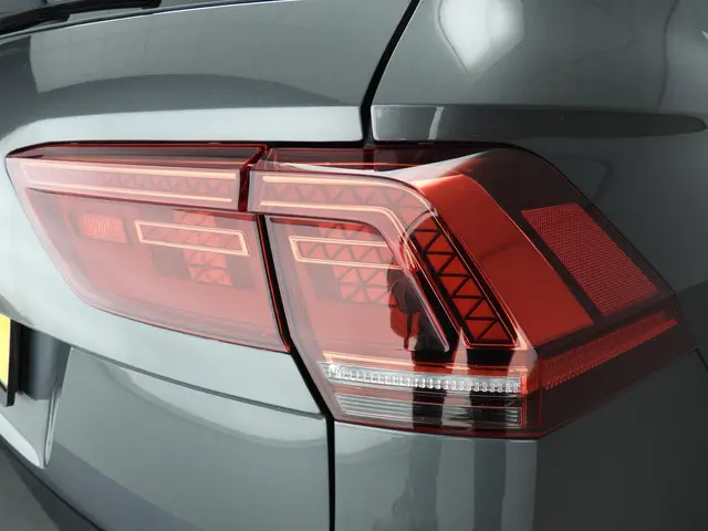 Volkswagen Tiguan 1.5 TSI ACT Highline 2020 Benzine 30