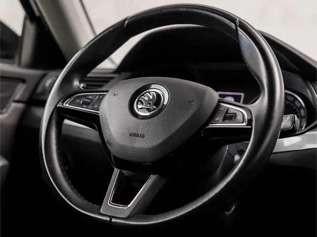 Škoda Superb Combi 1.6 TDI Sportline 2016 Diesel 17