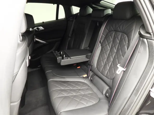 BMW X6 xDrive 30d 2024 Diesel 8