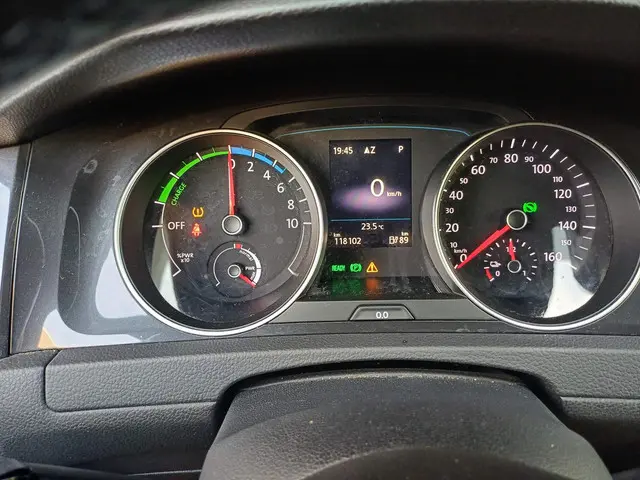 Volkswagen e-Golf Automaat 2018 Elektrisch 8