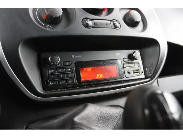 Renault Kangoo EXPRESS 1.5 dCi 75 2016 Diesel 19