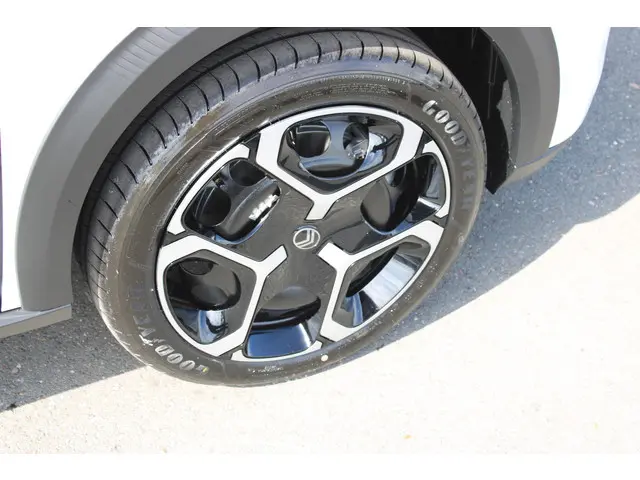 Citroën ë-C3 Plus 113pk 44 kWh 2025 Elektrisch 7