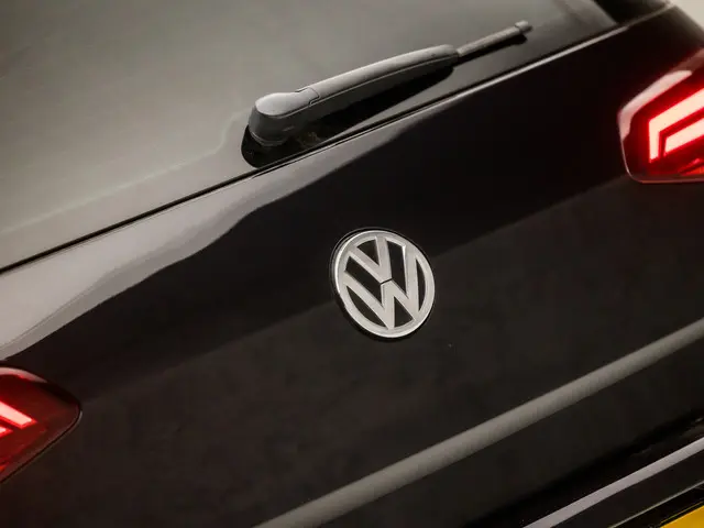 Volkswagen Golf 1.0 TSI Sportline 2019 Benzine 29