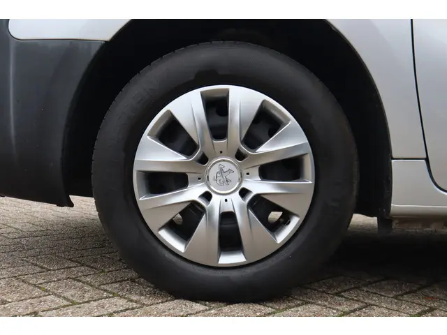 Peugeot Partner 120 1.6 VTi L1 XR 2014 Benzine 25