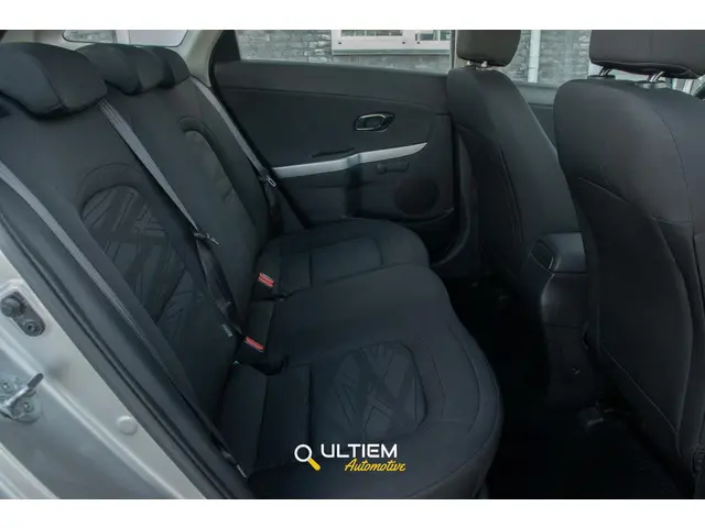 Kia cee'd Sportswagon 1.6 GDI 2014 Benzine 4