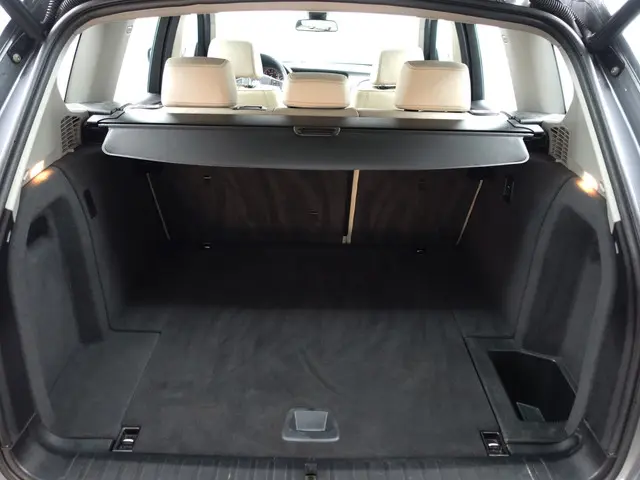 BMW X3 xDrive28i M Sport Aut- 2012 Benzine 35