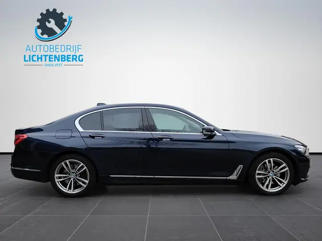 BMW 7 Serie 740i 2016 Benzine 9