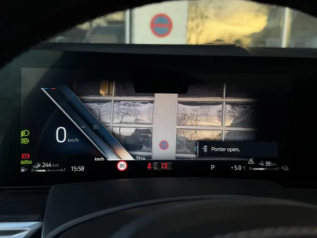 BMW X5 xDrive50e M SPORT 2023 Hybride Benzine 27