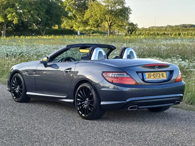 Mercedes-Benz SLK 200 2016 Benzine 8