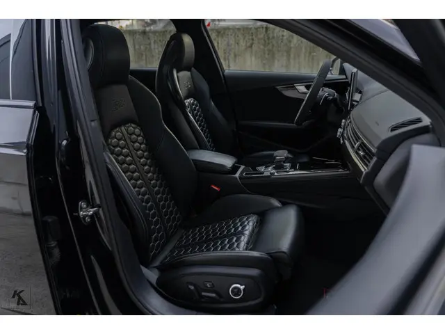 Audi RS4 Avant 2.9 TFSI RS 4 quattro 2020 Benzine 96